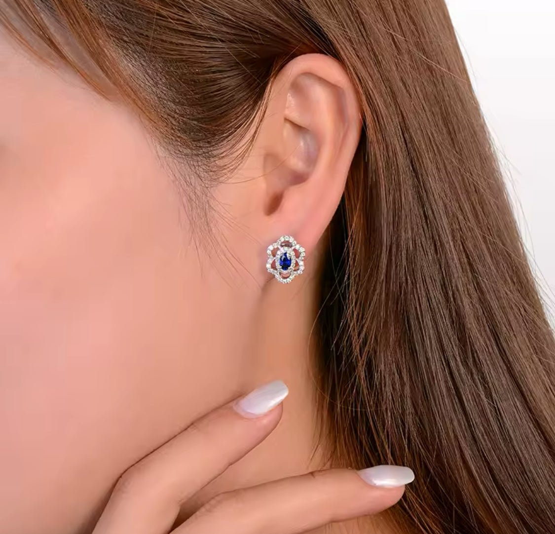 14K White Gold 0.62 ct Sapphire Earrings with Diamond