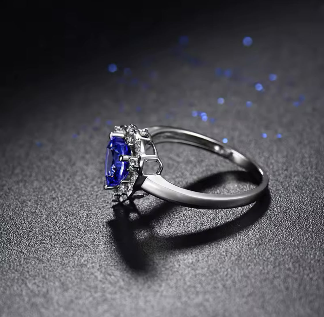 14k White Gold 1.23 ct Tanzanite Ring with Diamonds