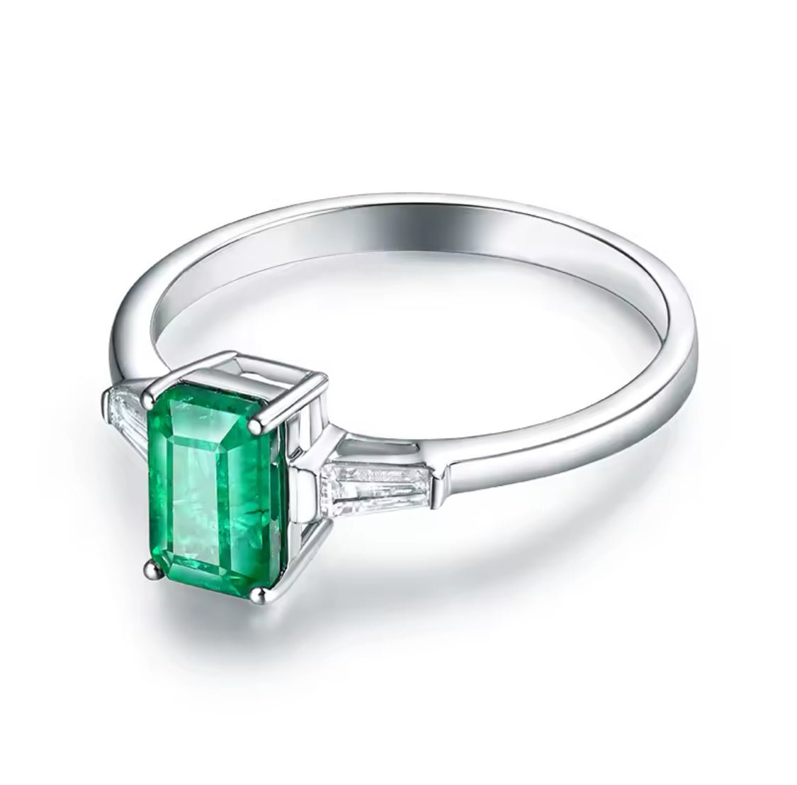 14Kt Gold Diamond 0.85 ct Emerald Ring