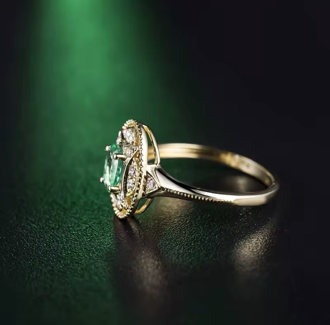 14Kt Gold Natural Diamond & 0.52 ct Emerald Ring