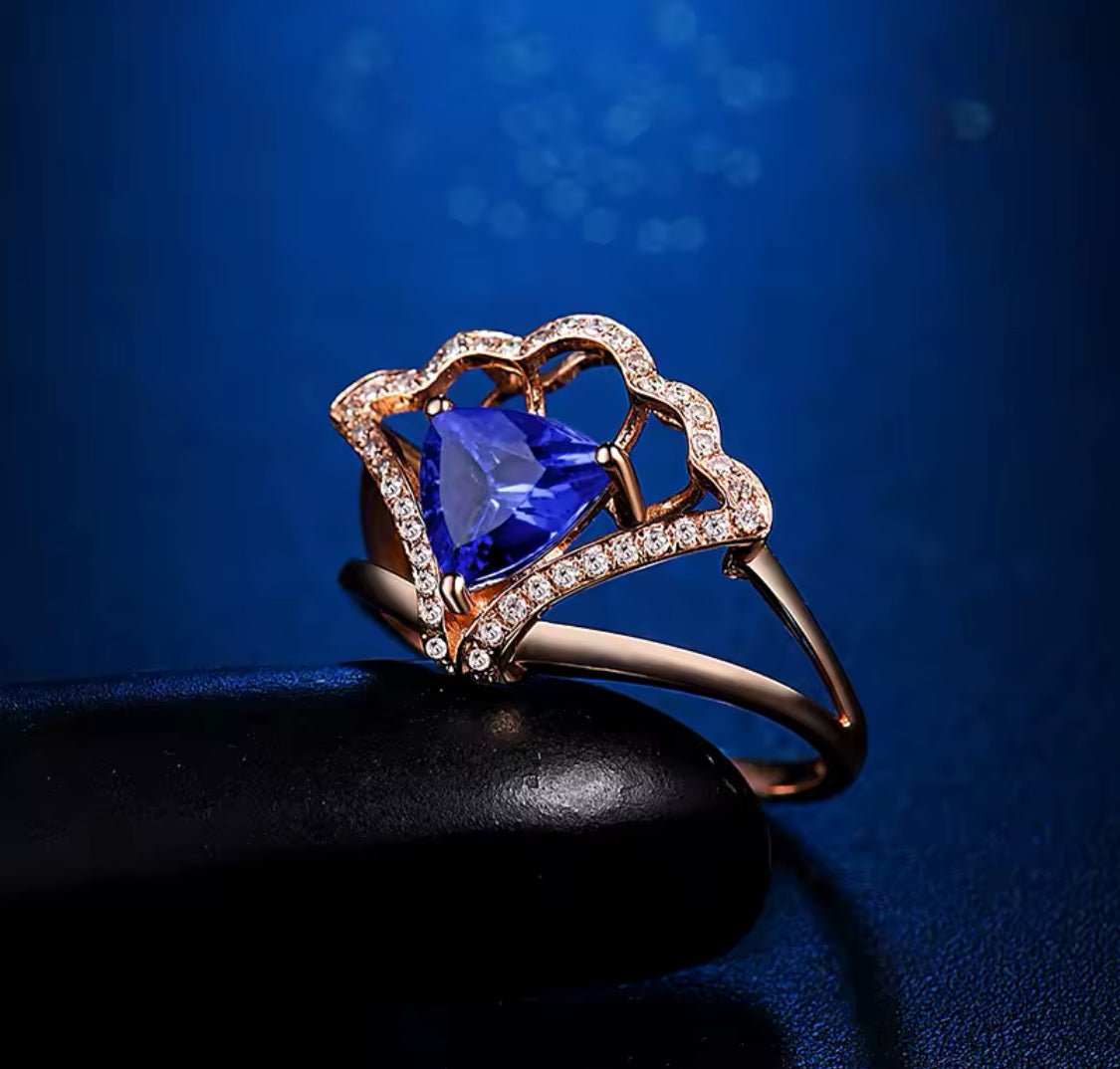 14Kt Rose Gold 0.92 ct Tanzanite Ring with Diamonds