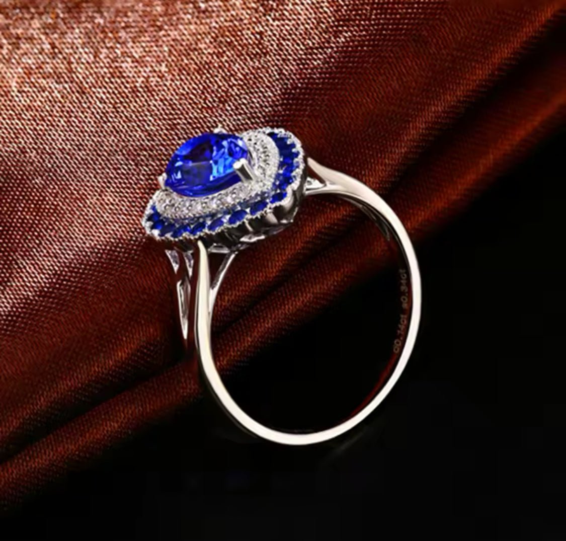14Kt White Gold 1.03 ct Tanzanite Ring with Diamonds (Unisex)