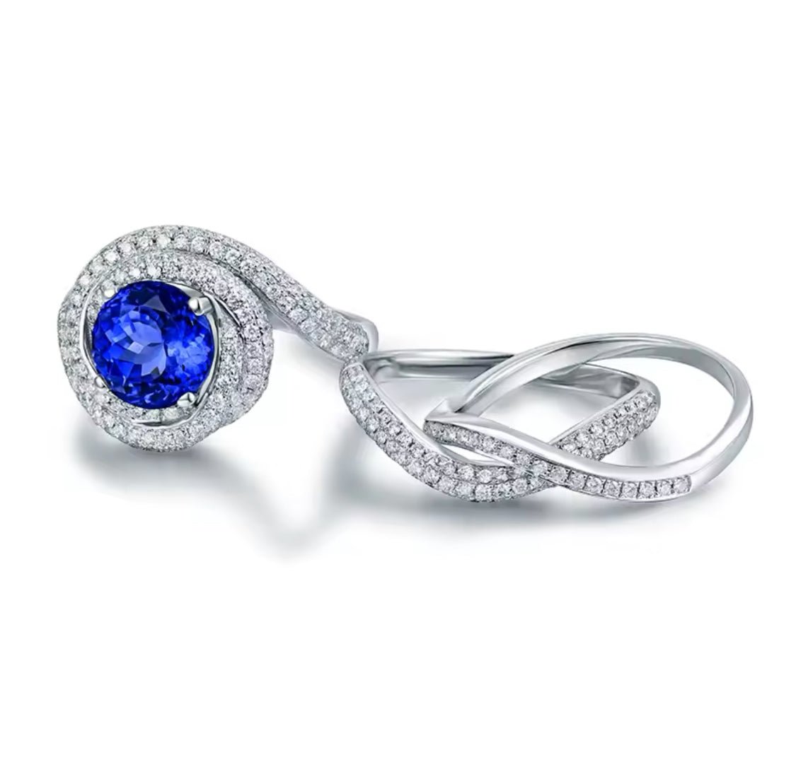 14Kt White Gold 2.86 ct Tanzanite Ring with Diamonds (Unisex)