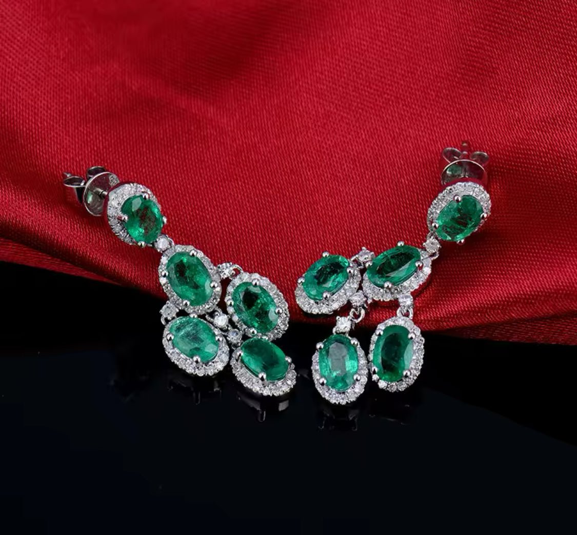 14Kt White Gold 4.48 ct Emerald Earrings with Diamonds