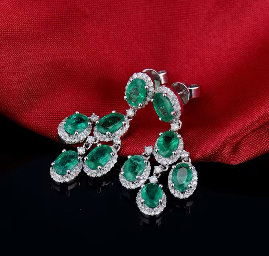 14Kt White Gold 4.48 ct Emerald Earrings with Diamonds