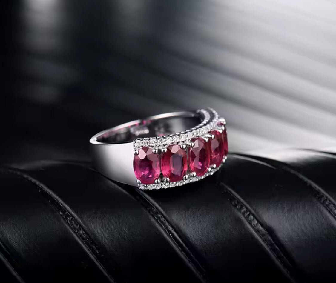 14Kt White Gold Diamond 3.86 ct Ruby Ring