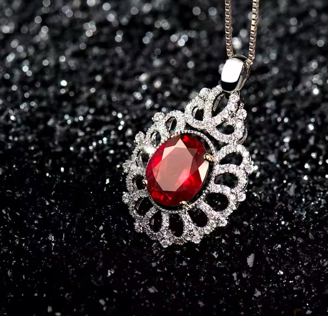 14Kt White Gold Diamond 4.35 ct Pink Ruby Pendant