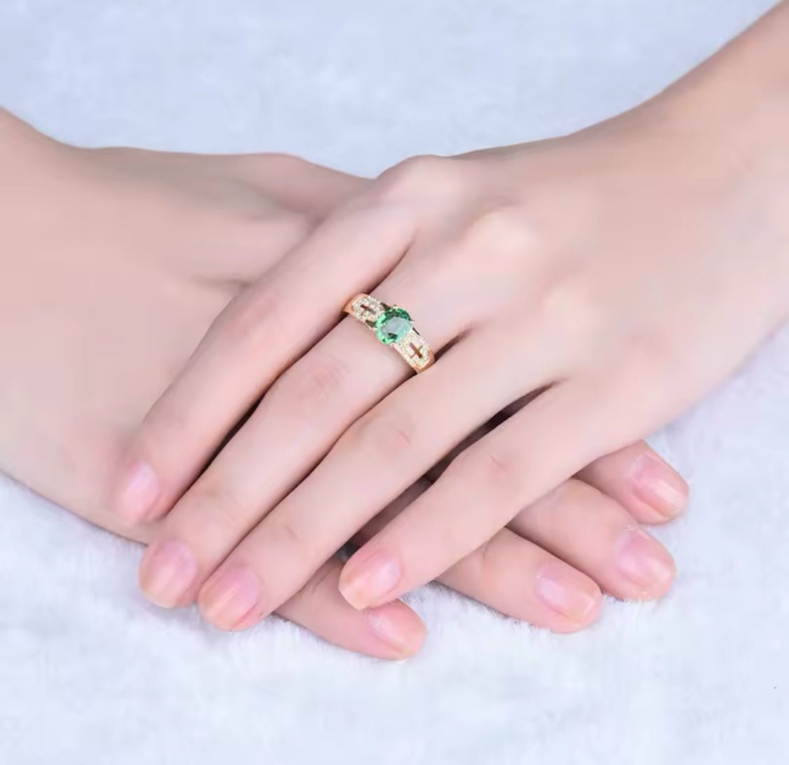 14kt Yellow Gold, 1.16 ct Tsavorite Ring (Unisex)