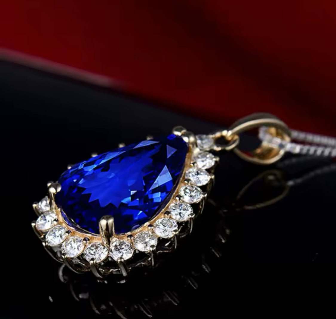 14Kt Yellow Gold Diamond 3.60 ct Tanzanite Pendant