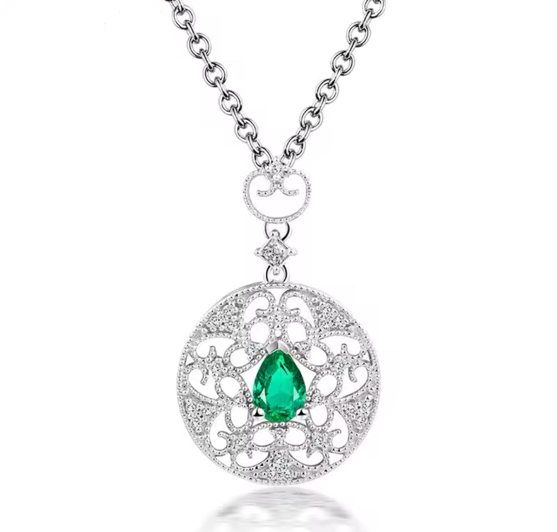 18K White Gold 0.39 ct Emerald Pendant with Natural Diamond