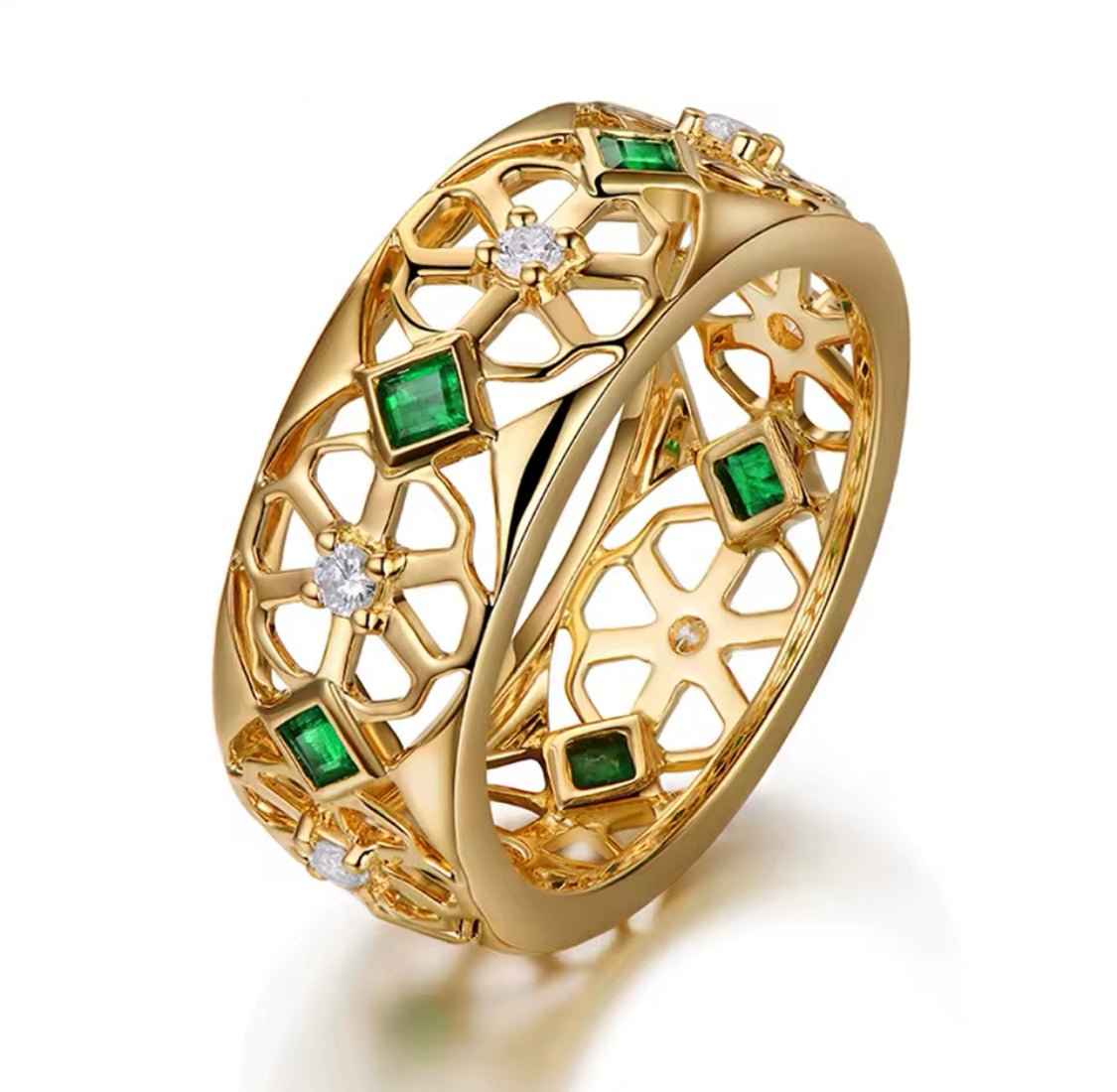 18Kt Gold Natural Diamond 0.37 ct Emerald Ring (Unisex)