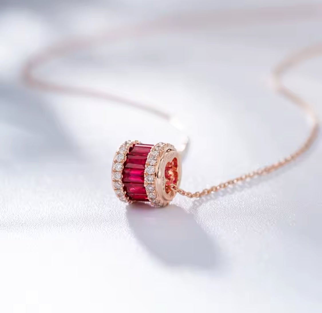 18Kt Rose Gold 0.85 ct Ruby Pendants