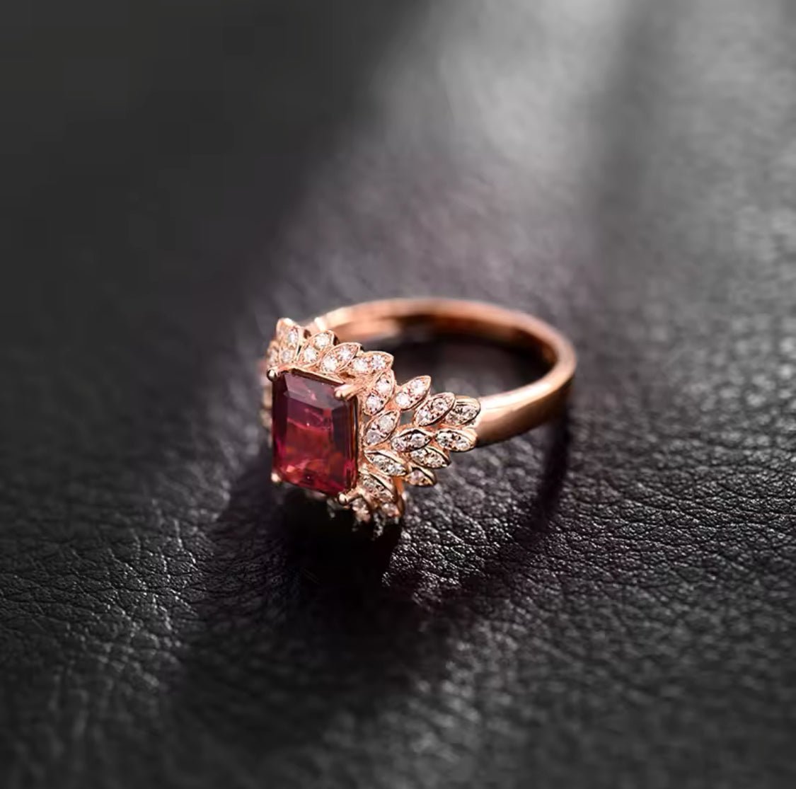 18kt Rose Gold & 1.61 ct Tourmaline Ring