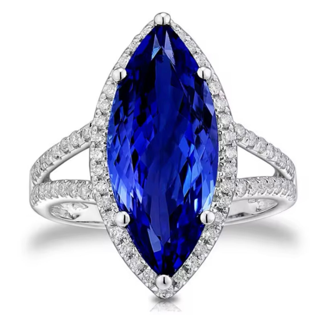 18Kt White Gold 5.02 ct Tanzanite Ring with Diamonds (Unisex)