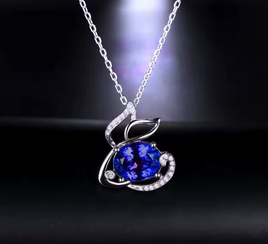 18Kt White Gold Diamonds 1.56 ct Tanzanite Pendants Fish