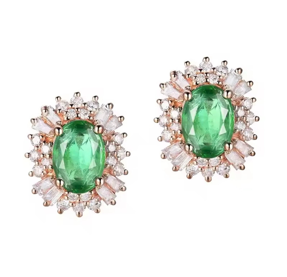 18Kt Yellow Gold Diamond 1.48 ct Emerald Stud Earrings
