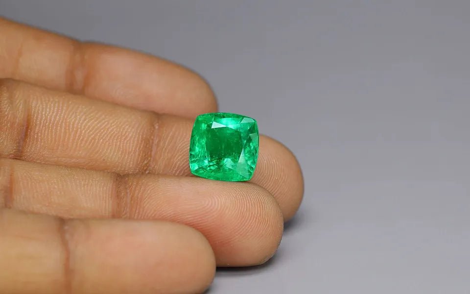 Afghanistan Emerald - 7.83 ct