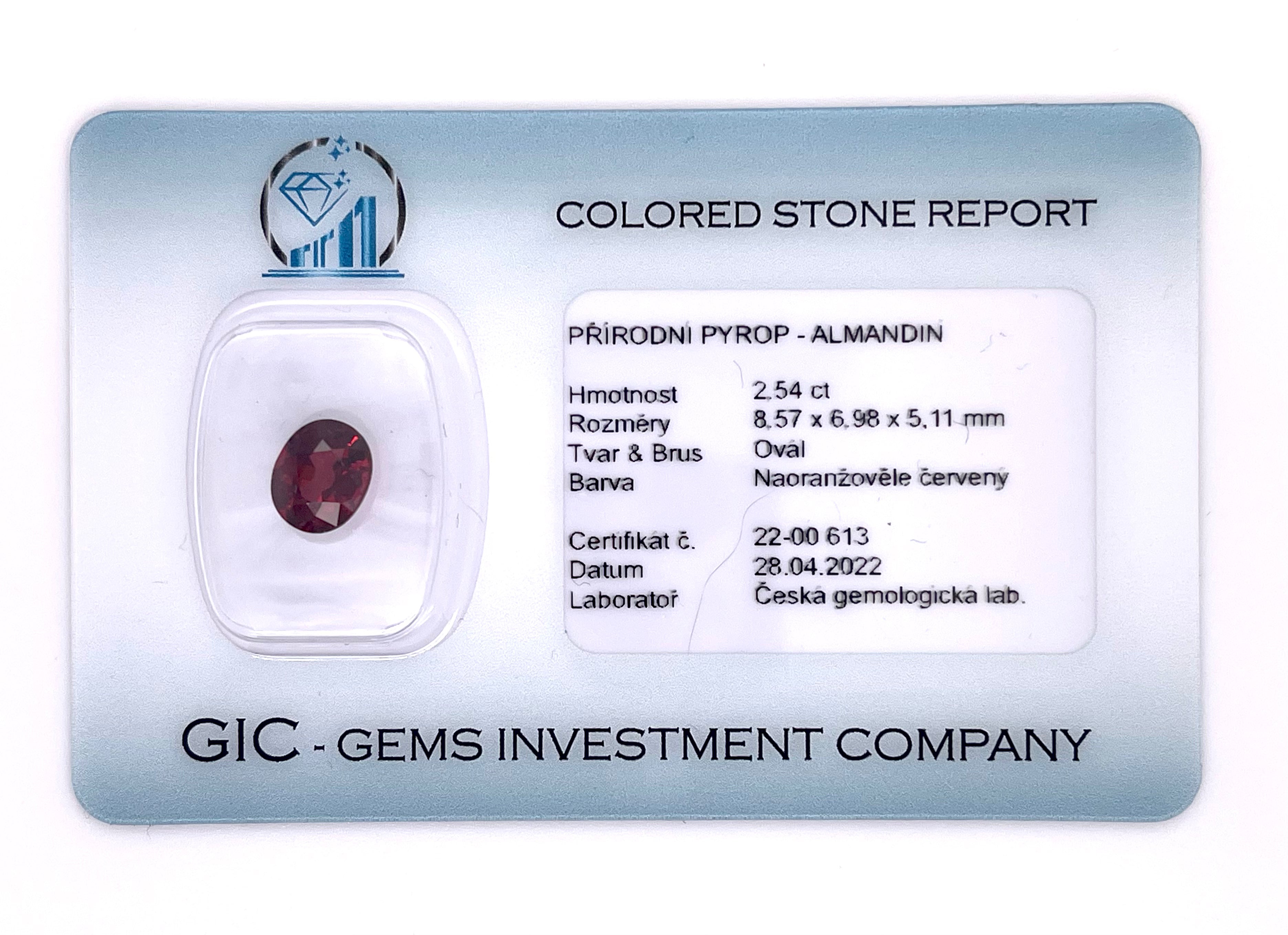 Natural almandine garnet, 2.54 carats, oval cut, IF clarity, untreated, slightly orangy red, ČGL certified
