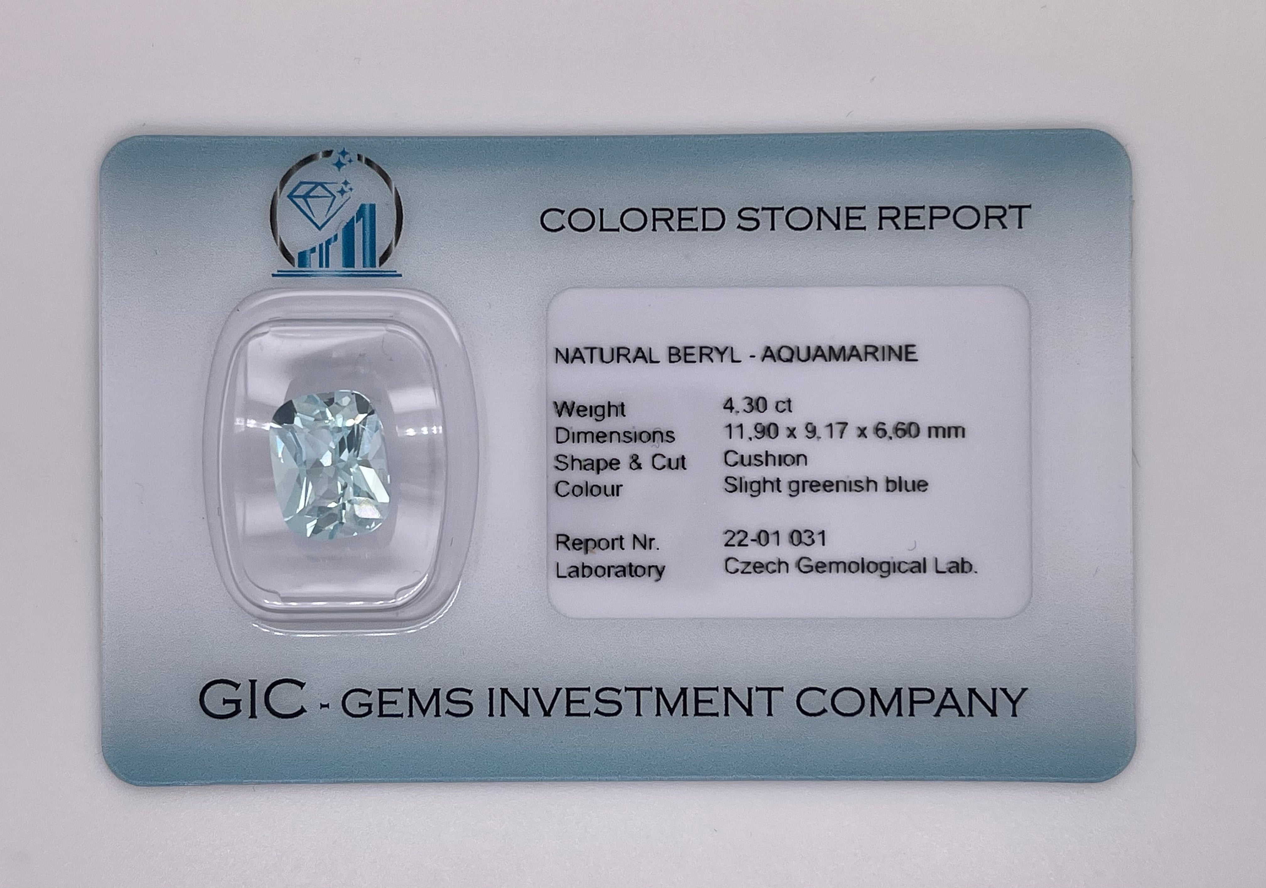 Natural aquamarine, 4.30 carats, cushion cut, IF clarity, untreated, slightly bluish green, ČGL certified