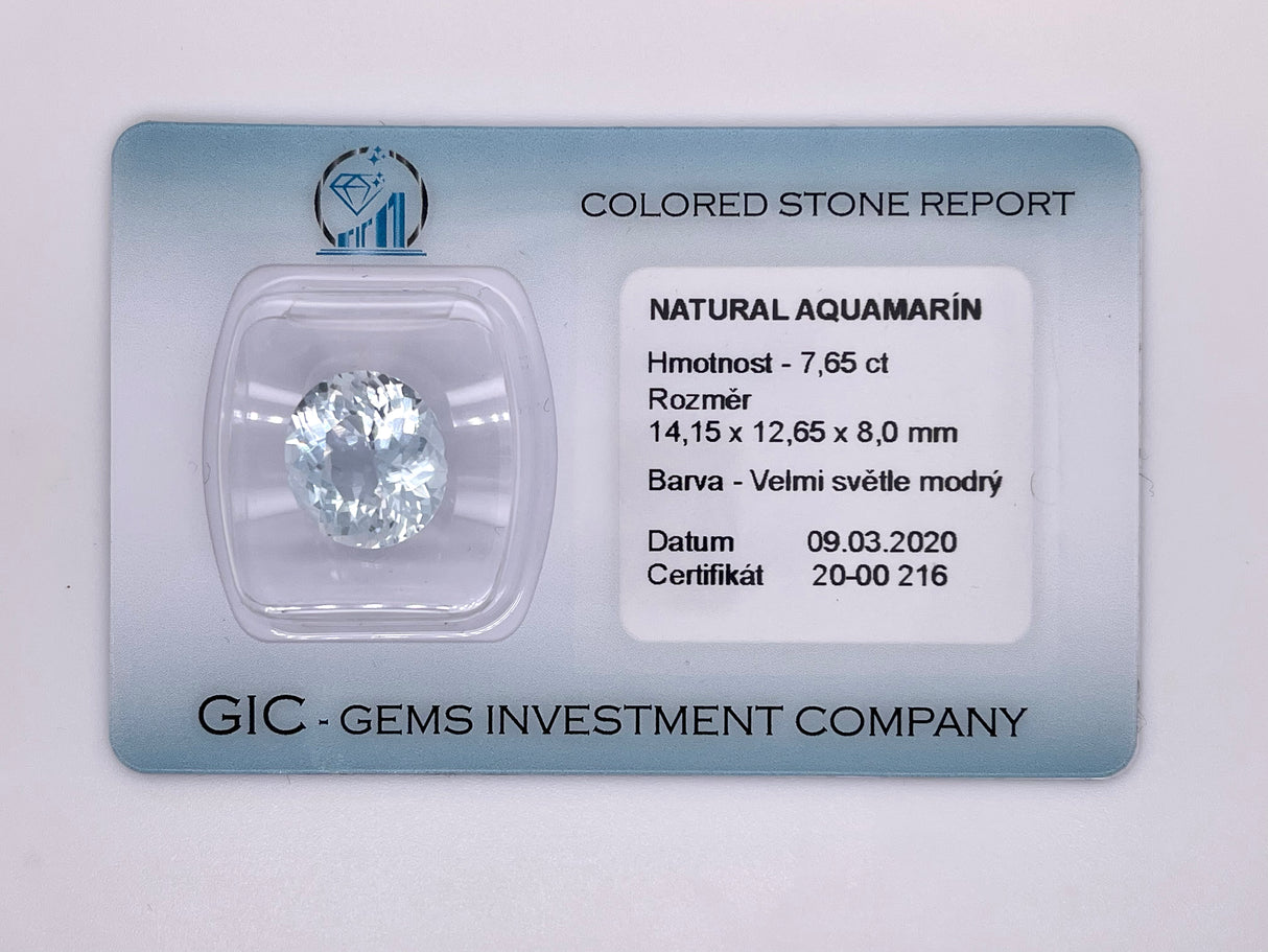 Natural aquamarine, 7.65 carats, oval cut, IF clarity, untreated, very light blue