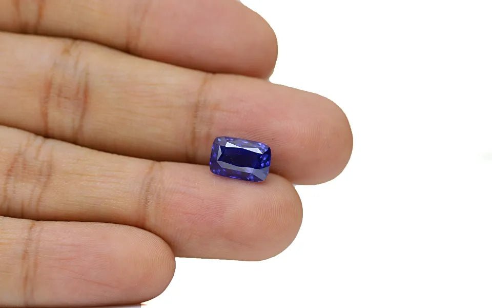 Blue Sapphire 5.61 ct