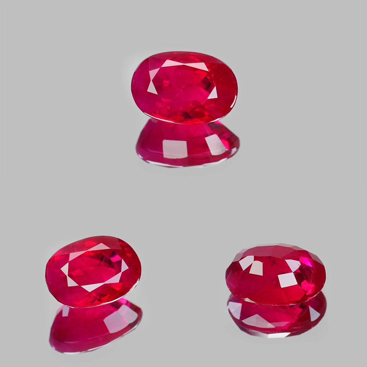 Natural Burma Ruby 1.26 ct – Oval Cut, GIA Certified