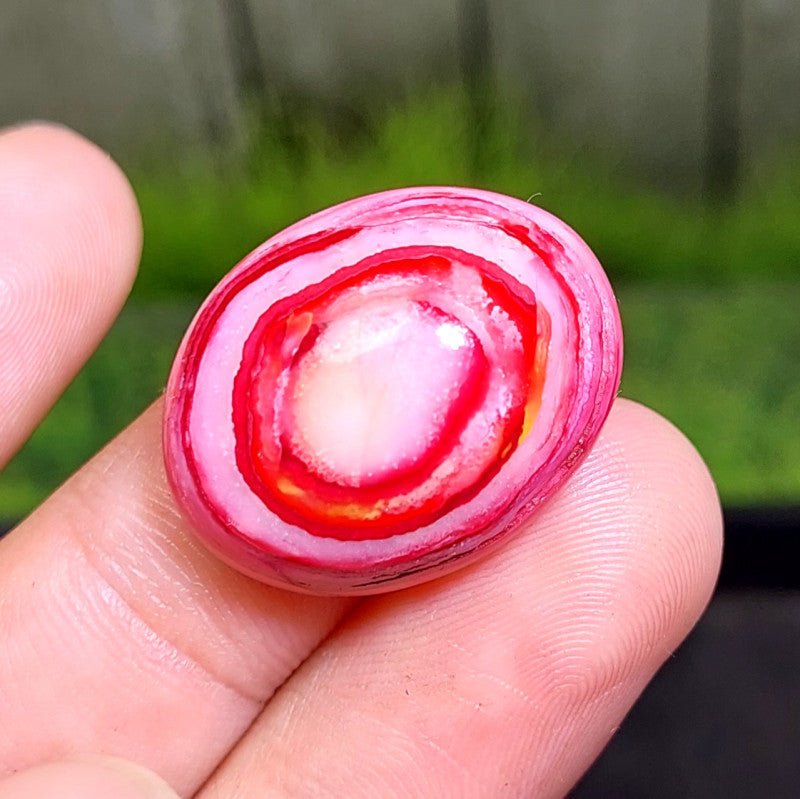 Cabochon Agate - 31.75 ct