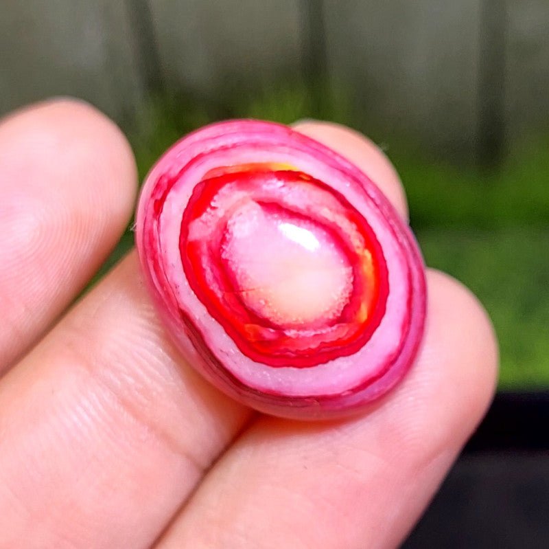 Cabochon Agate - 31.75 ct