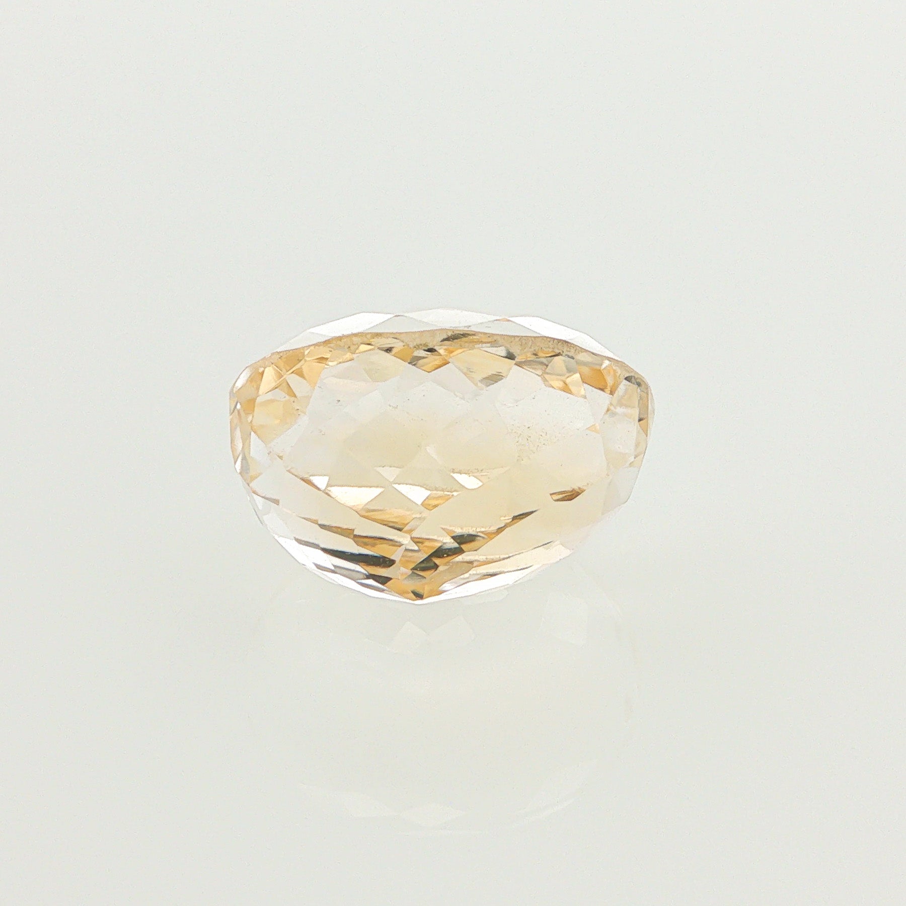 Natural heated citrine, yellow, oval cut, 17.99 ct, loose gemstone, view 3.