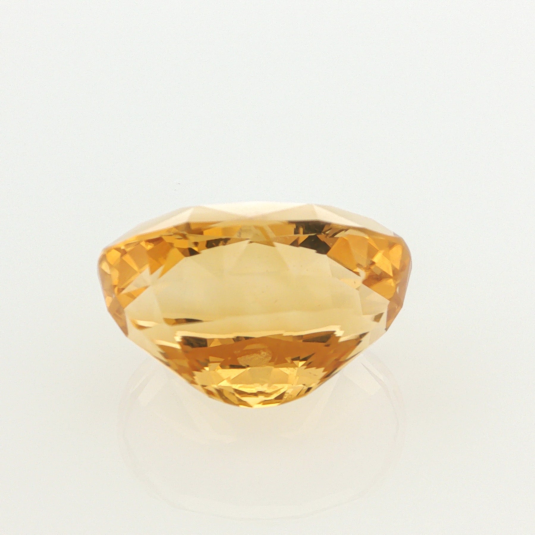 Natural heated citrine, yellow, oval cut, 19.32 ct, loose gemstone, view 3.