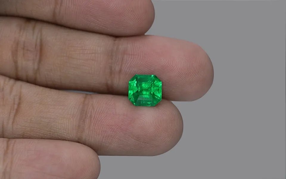 Colombia Emerald - 3.06 ct