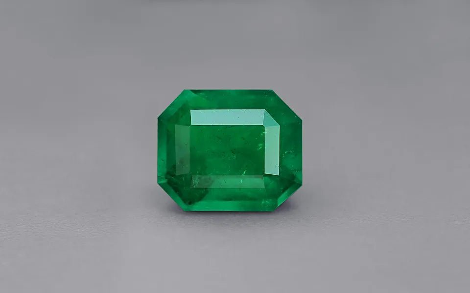 Colombia Emerald - 3.32 ct