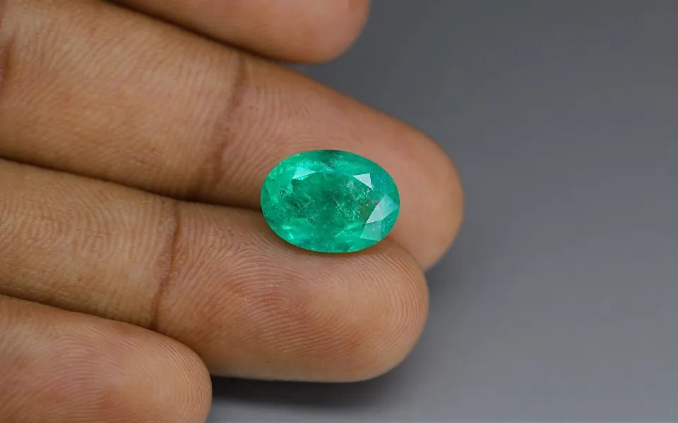 Colombia Emerald - 5.99 ct