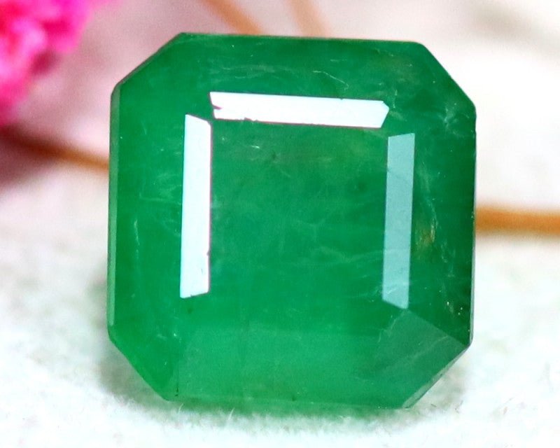 Emerald - 2.00 ct