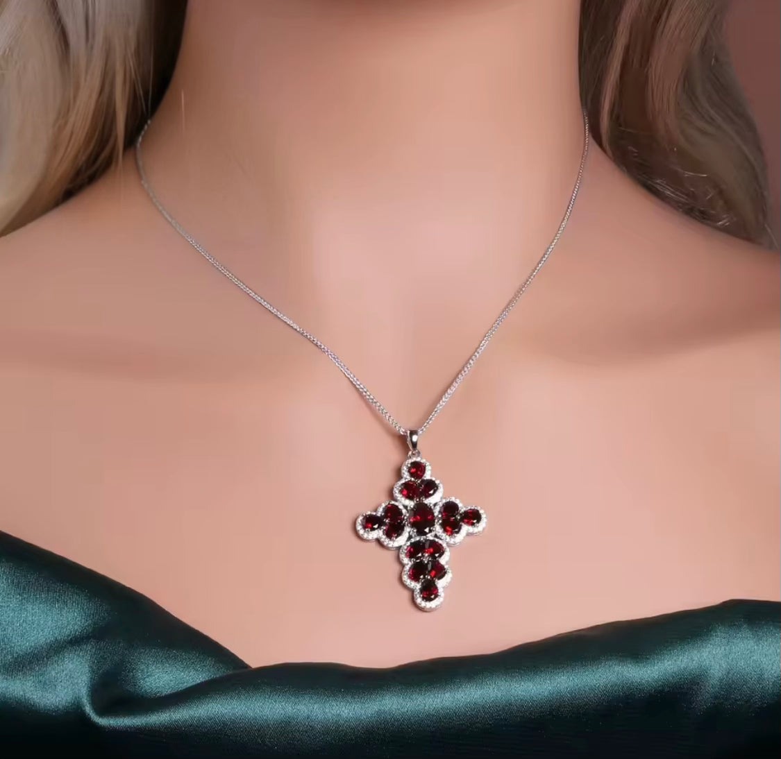 Natural garnet cross pendant, 925 sterling silver, deep red gemstones, Latin-inspired design, elegant and symbolic jewelry