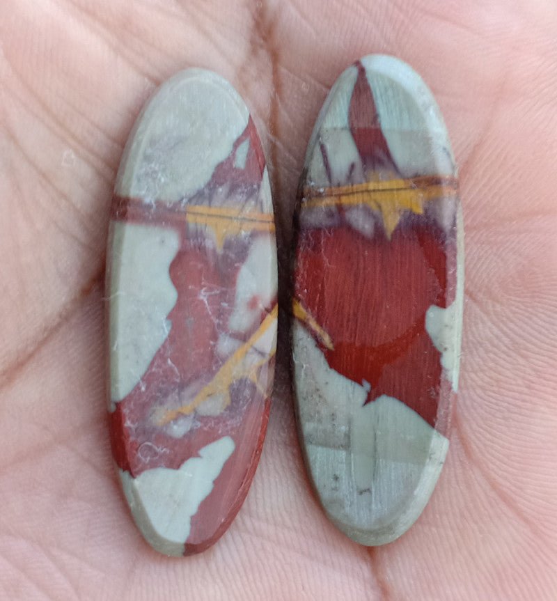 Iron Man Jasper Cabochon - 39.15 ct