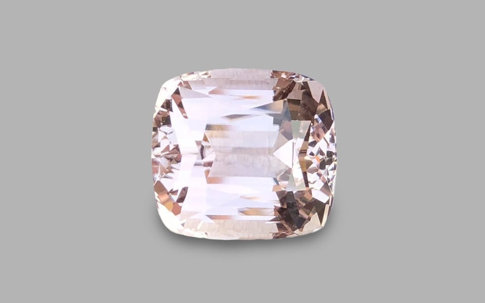 Kunzite 23.20 ct – Pink, Cushion Cut