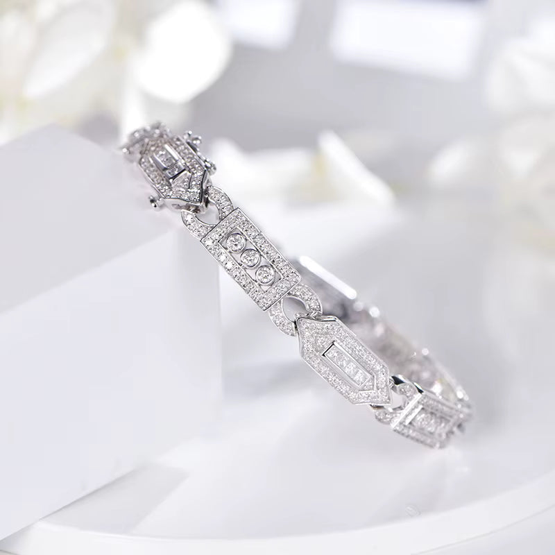 Luxury 14K white gold bracelet, 2.06 carats natural diamonds, round and emerald cut, geometric design