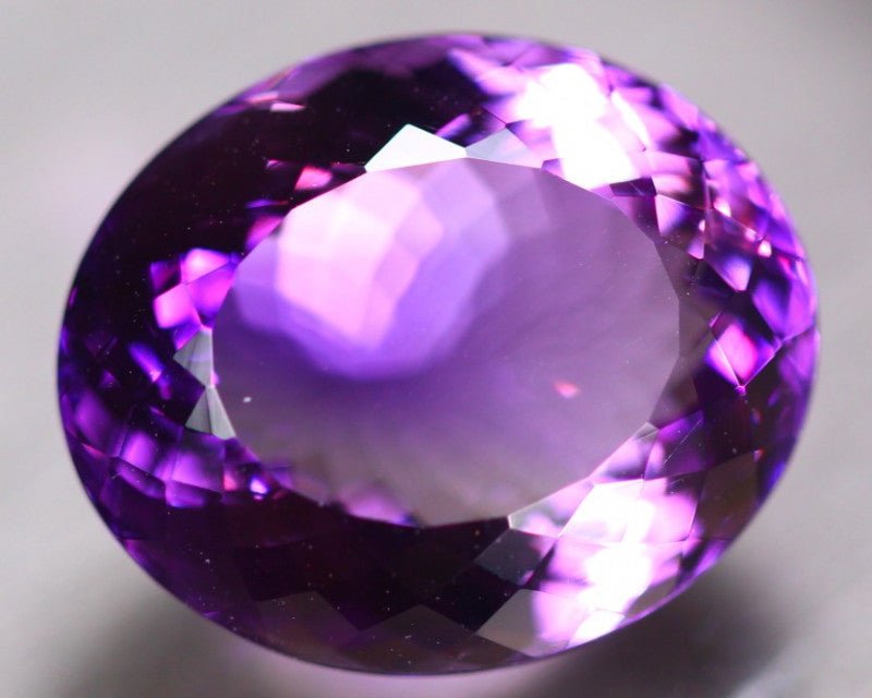 Natural Amethyst 22.04 ct – Purple, Oval Cut, Untreated, Uruguay