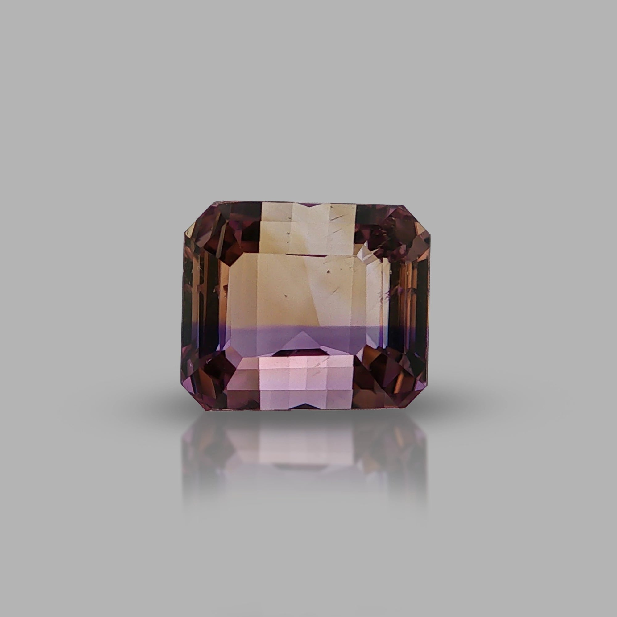 Natural ametrine, light purple / light yellow, octagon cut, 12.17 ct, loose gemstone, view 5.