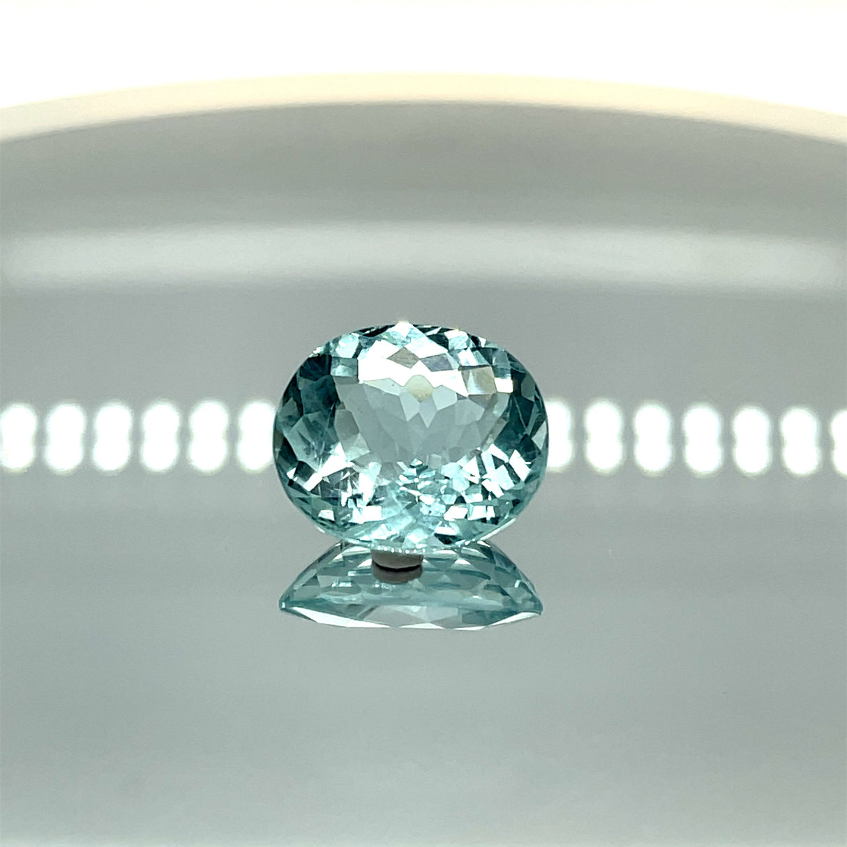 Natural Aquamarine 10.09 ct – Roundish Oval Cut, Untreated