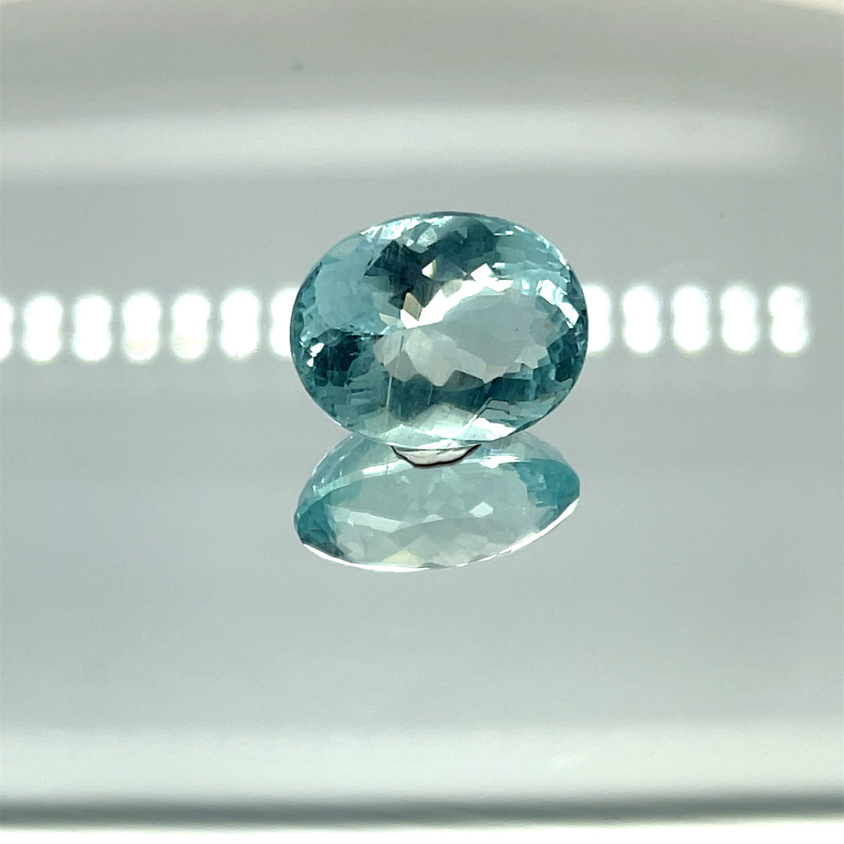Natural Aquamarine 11.42 ct – Oval Cut, Untreated