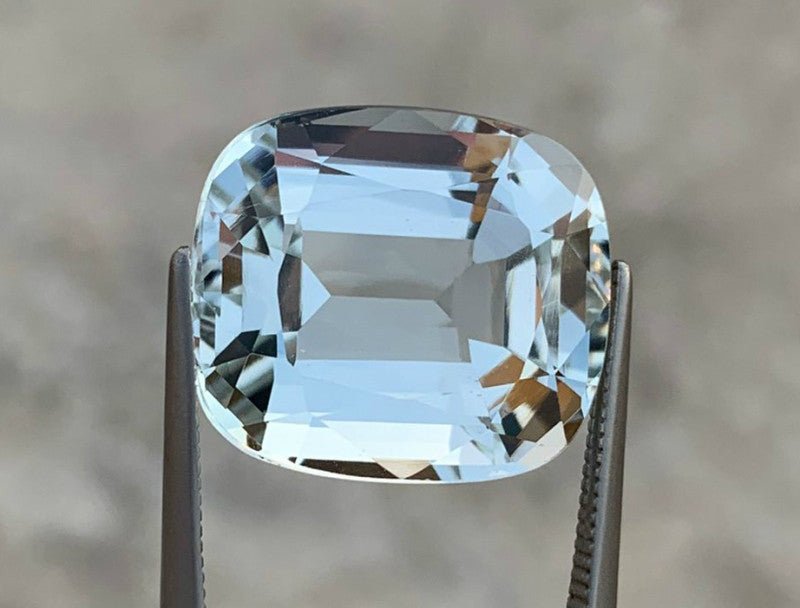 Natural Aquamarine 17.42 ct – Cushion Cut, Untreated