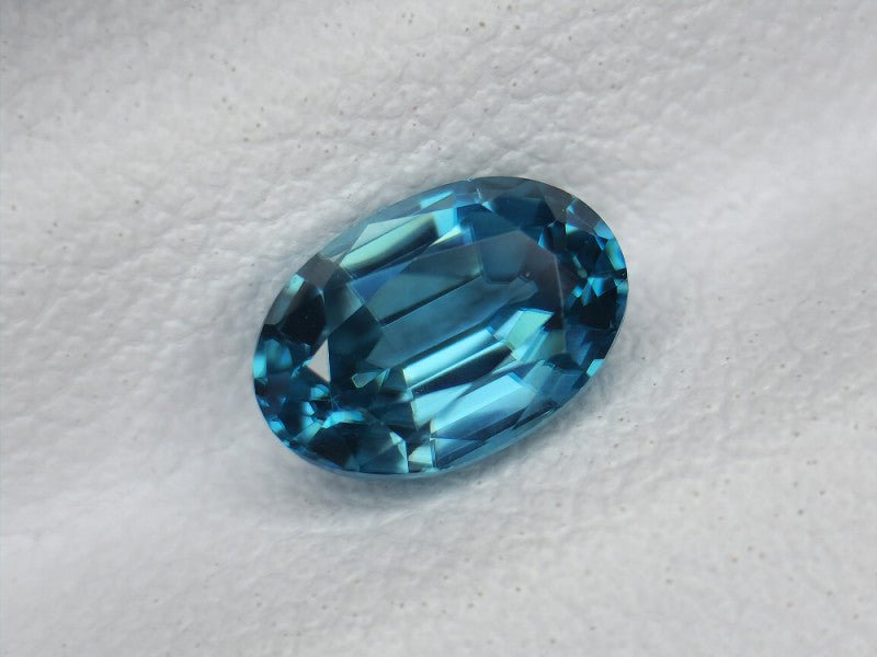Natural Blue Zircon 1.32 ct – Oval Cut, Heated