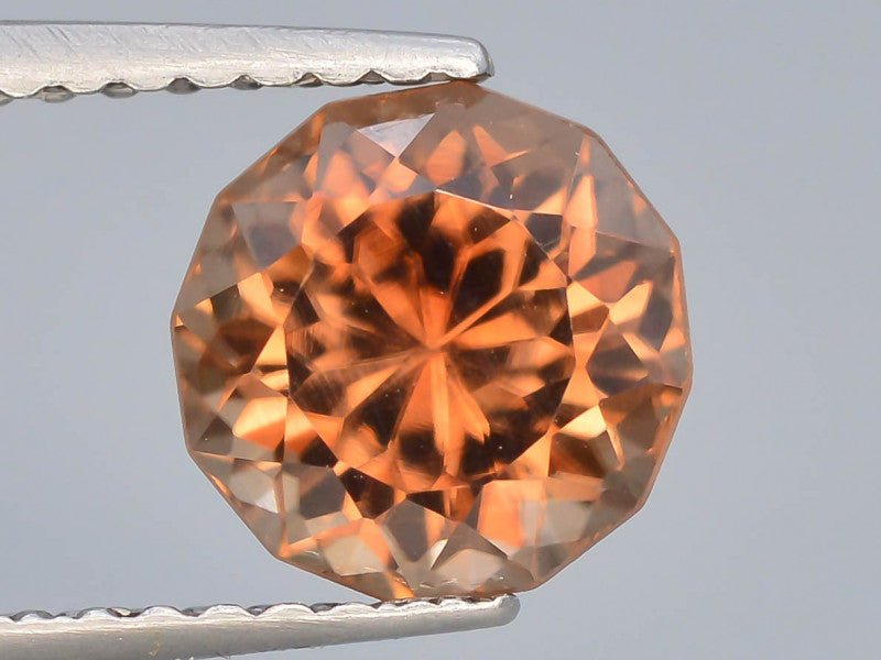 Natural Brown Zircon 2.30 ct – Round Brilliant Cut, Untreated