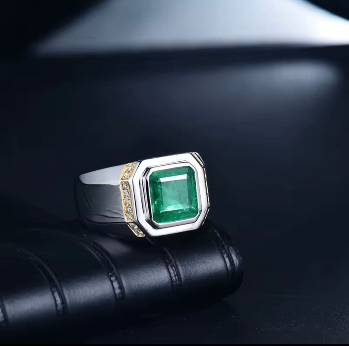 2.50 ct natural emerald diamond unisex ring in 18K white gold lifestyle view