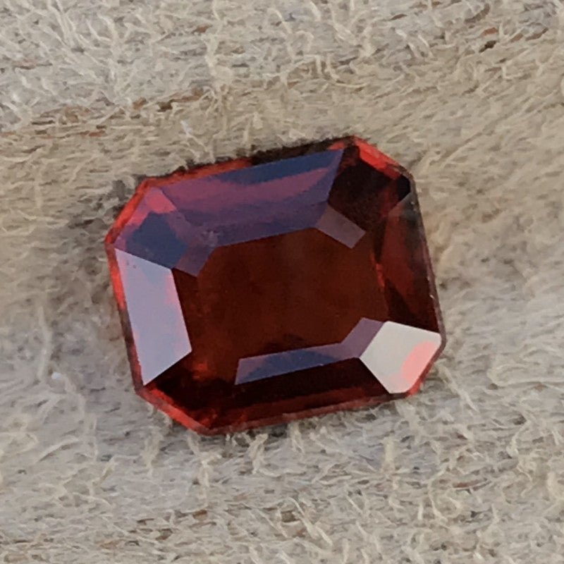 Natural Hessonite Garnet 2.31 ct – Octagonal Cut, Untreated