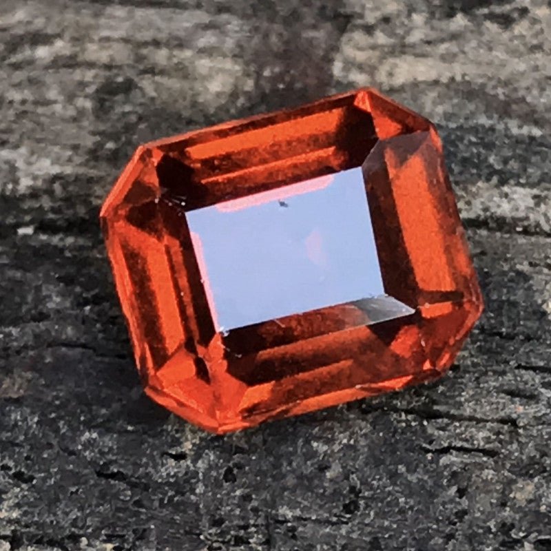 Natural Hessonite Garnet 2.70 ct – Octagonal Cut, Untreated