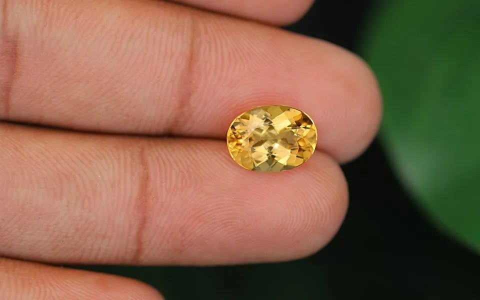 Natural Imperial Topaz 3.60 ct – Oval Cut, Untreated, IGI Certified