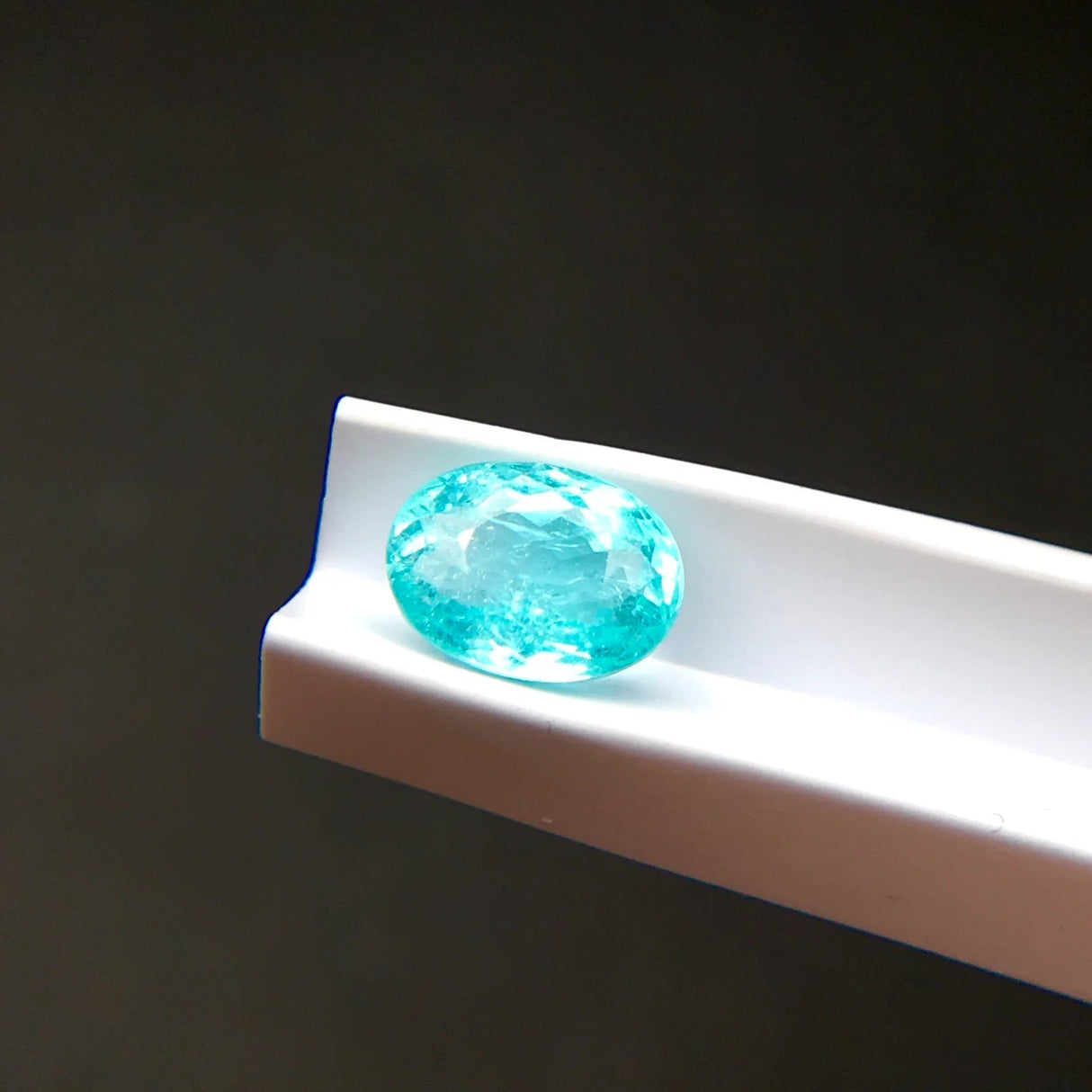 Natural Paraiba Tourmaline 1.10 ct – Oval Cut, AIGS Certified